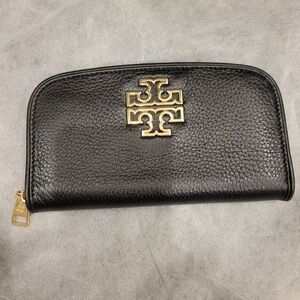 Tory Burch Black Leather Wallet with Gold Logo